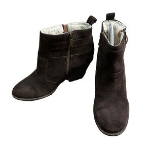 Lucky Brand Brown Suede Side Zip Sherpa Lined Ankle Boots Size 8 Insulated